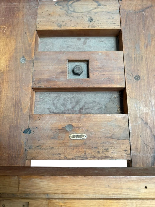 Art Deco Modernist Round Extendable Dining Room Table by Hendrik Wouda, 1931